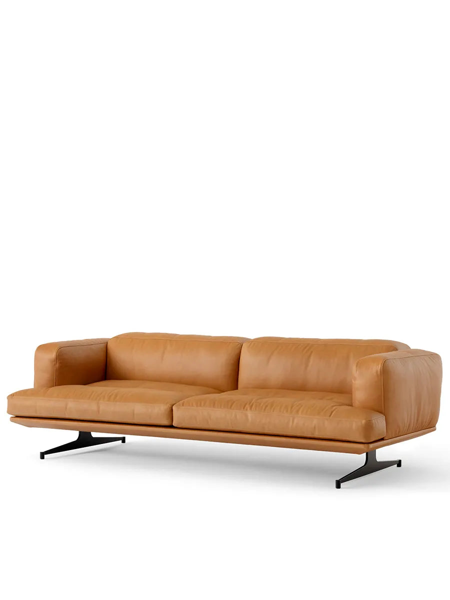 Inland AV23 Sofa fra &Tradition