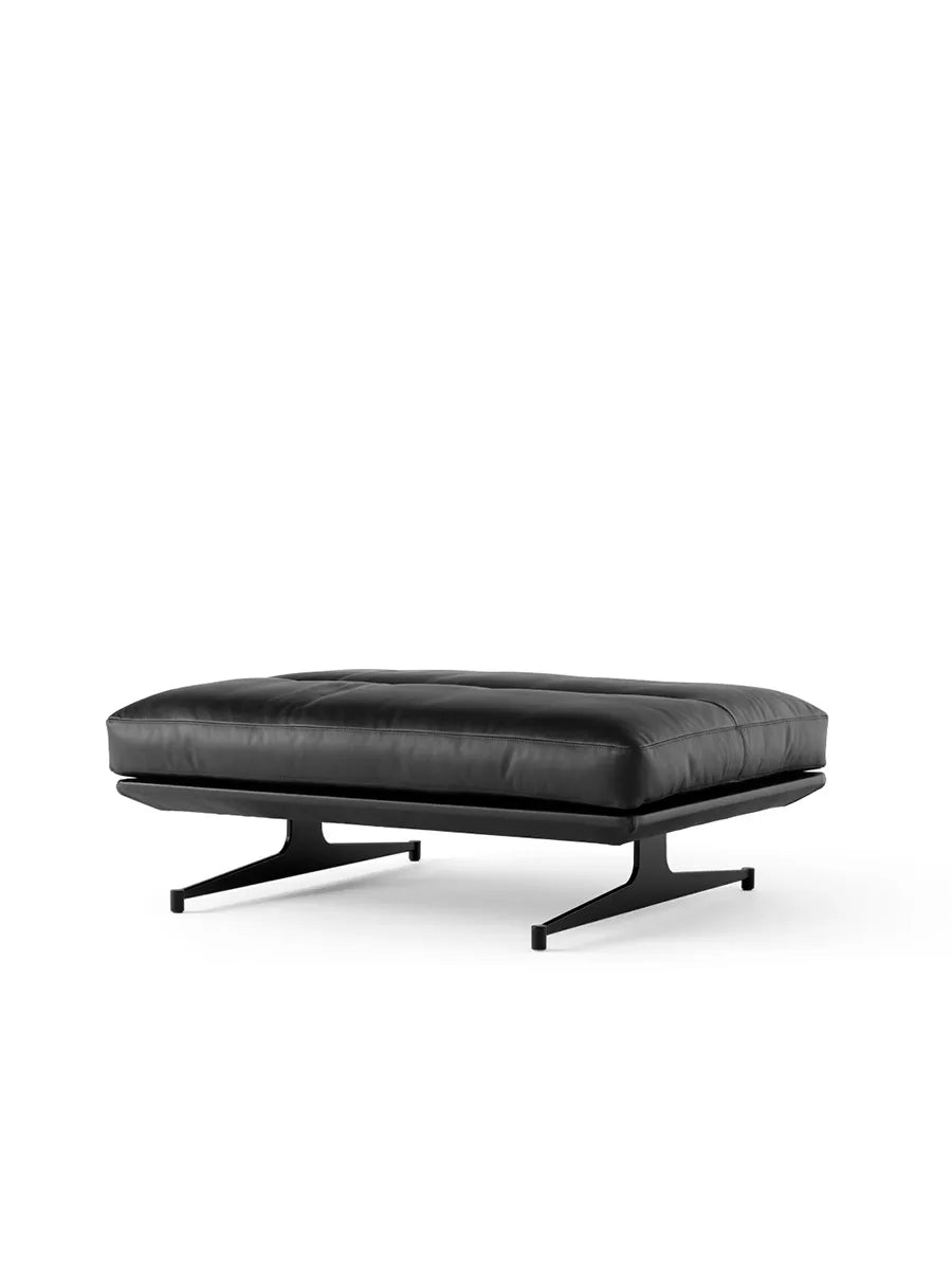 Inland AV32 Pouf fra &Tradition - Noble Black læder - Jacobsen Plus