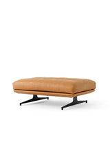 Inland AV32 Pouf fra &Tradition - Noble Cognac Læder - Jacobsen Plus