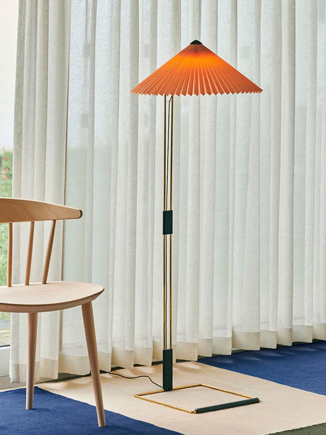 Matin gulvlampe fra Hay