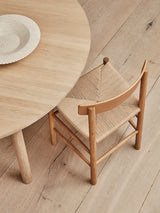 Taro Spisebord Ø120 cm, sæbebehandlet eg fra Fredericia Furniture - 2 - Jacobsen Plus