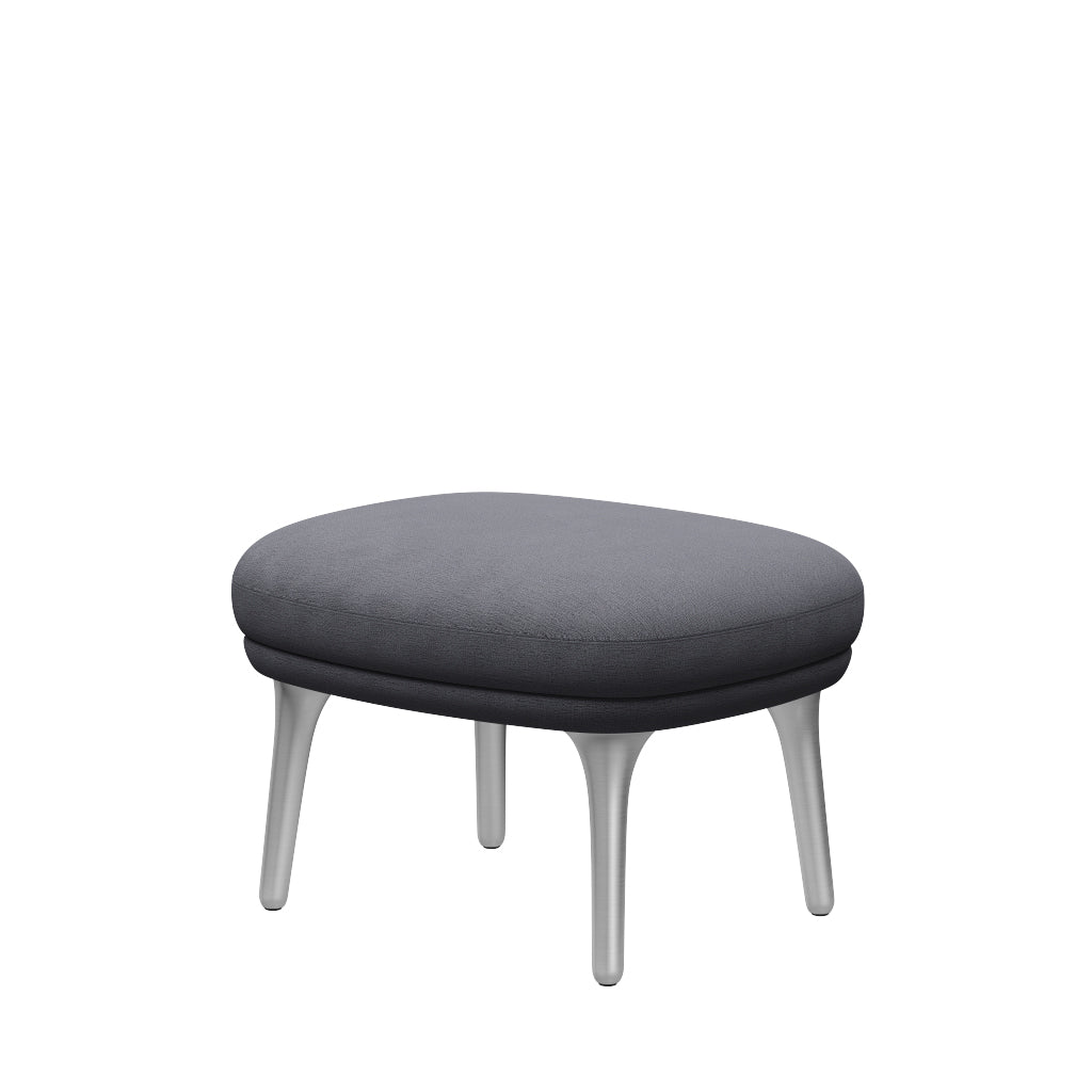 Ro Skammel m. stel i aluminium fra Fritz Hansen - Christianshavn - 1171 Light Grey - Jacobsen Plus