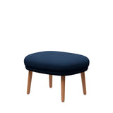 Ro Skammel m. stel i eg fra Fritz Hansen - Christianshavn - 1155 Dark Blue - Jacobsen Plus