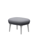 Fri Skammel m. stel i aluminium fra Fritz Hansen - Christianshavn - 1170 Light Grey Uni - Jacobsen Plus