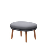 Fri Skammel m. stel i eg fra Fritz Hansen - Christianshavn - 1170 Light Grey Uni - Jacobsen Plus