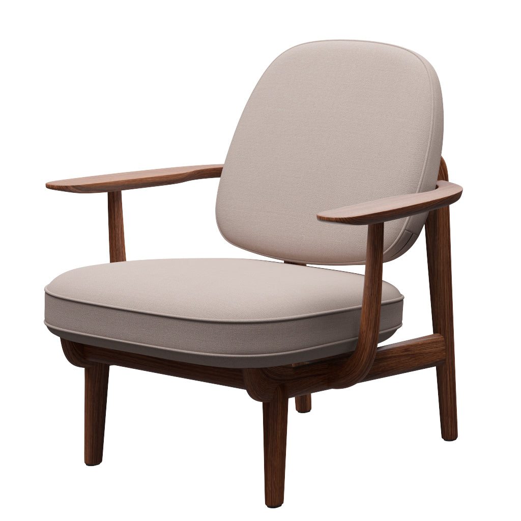 Fred Lænestol, valnødbejdset eg fra Fritz Hansen - Christianshavn - 1120 Light Beige - Jacobsen Plus