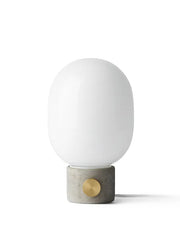 JWDA Concrete Bordlampe fra Audo Copenhagen