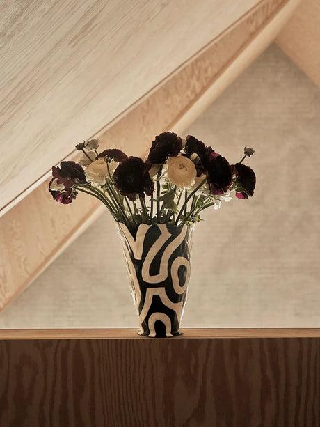 Jessica Hans Shadow vase fra Hay - 2 - Jacobsen Plus