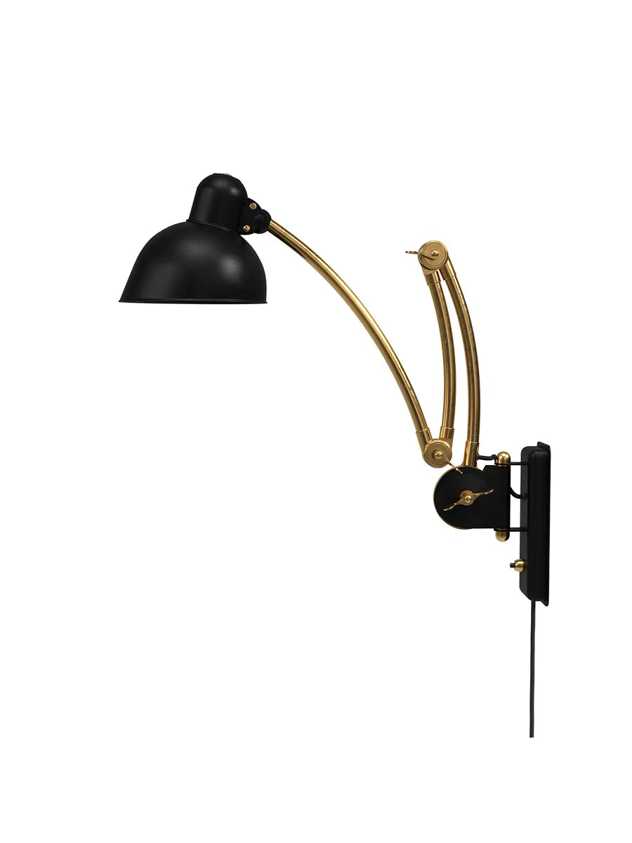 Kaiser Idell 6559-W væglampe fra Fritz Hansen - Matsort m-messing - Jacobsen Plus