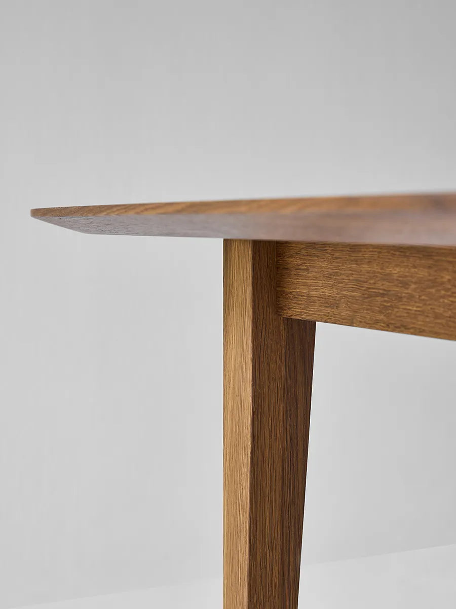 Kia's Table fra DK3 - 8 - Jacobsen Plus