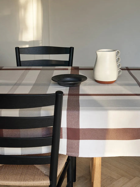 The Klint Chair, sortlakeret eg fra Fredericia Furniture - 3 - Jacobsen Plus