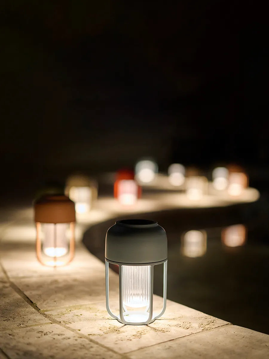 LIGHT No.1 Portable Outdoor Lamp fra Houe