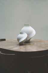 Pirout Vase 01, ceramic fra Louise Roe - 2 - Jacobsen Plus