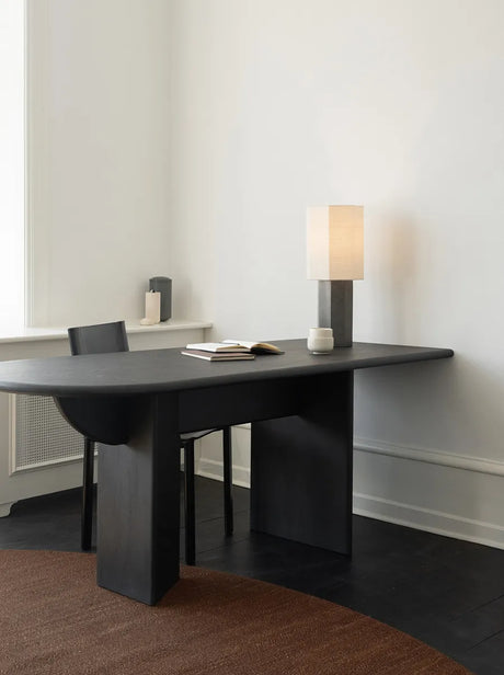 The Eight Over Eight Lamp Small, grey marble fra Louise Roe - Brass - Jacobsen Plus