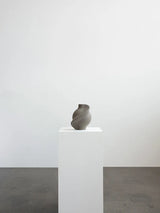 Pirout Vase 01, ceramic fra Louise Roe - 7 - Jacobsen Plus