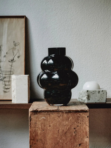 Balloon Vase 04, glas fra Louise Roe - Black - Jacobsen Plus