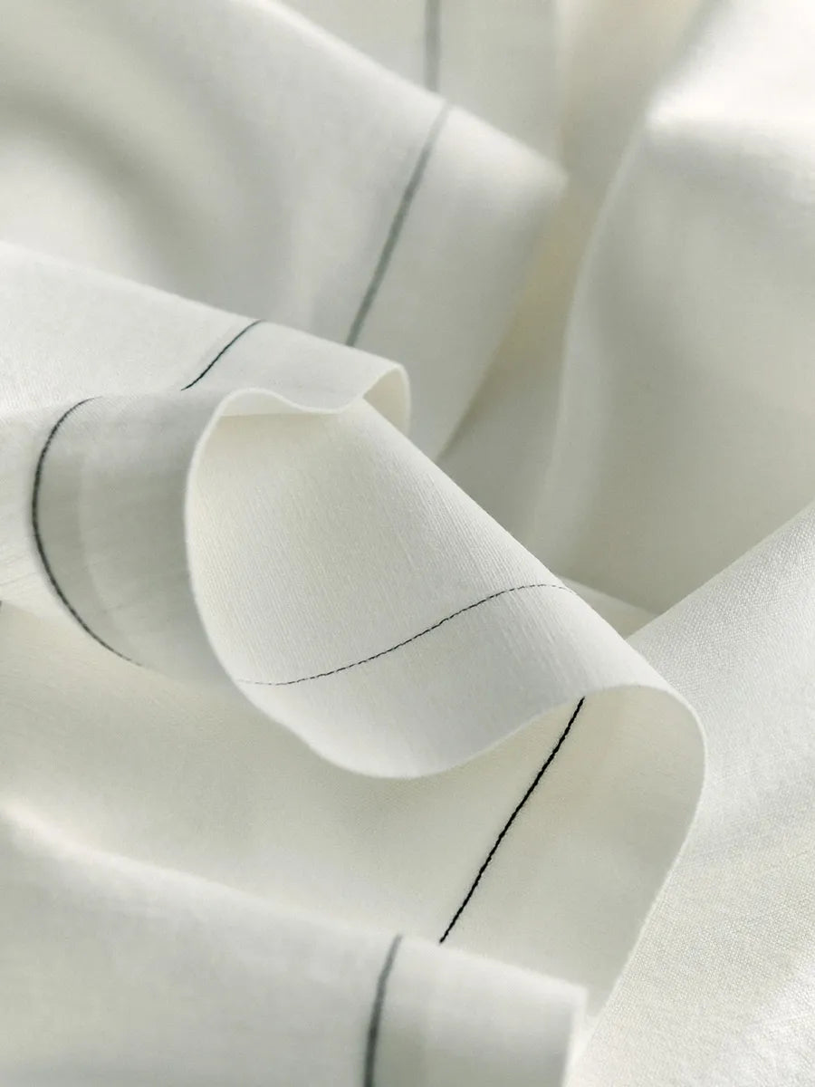S.R. Table Cloth 02 fra Louise Roe - 1 - Jacobsen Plus