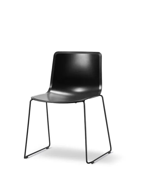Pato Stol, medestel fra Fredericia Furniture - Black / Krom - Jacobsen Plus