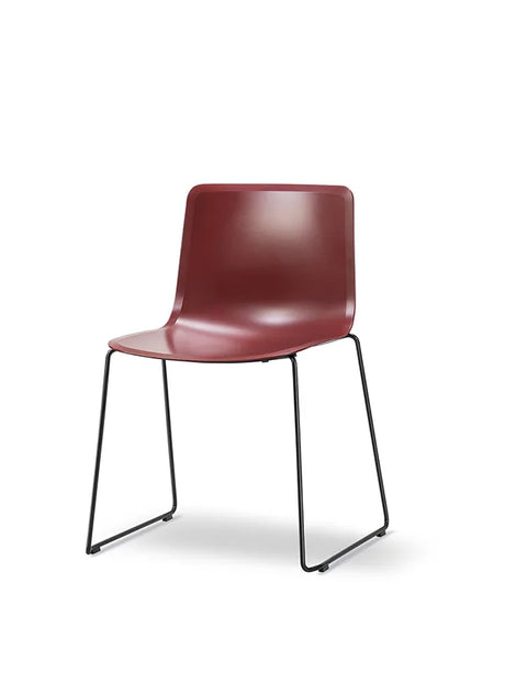 Pato Stol, medestel fra Fredericia Furniture - Dark red / Krom - Jacobsen Plus