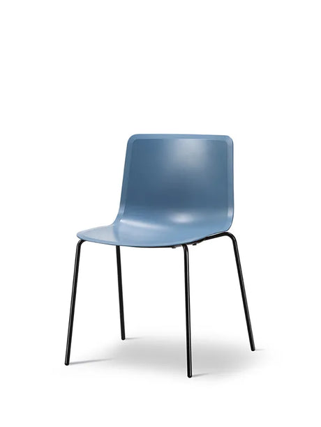 Pato Stol fra Fredericia Furniture - Storm / Sort - Jacobsen Plus