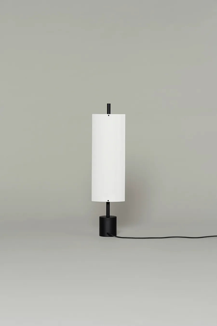 Lámina 45 Bordlampe fra Santa and Cole - 5 - Jacobsen Plus
