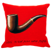 Magritte La trahison des images rouge pude fra Poulin Design