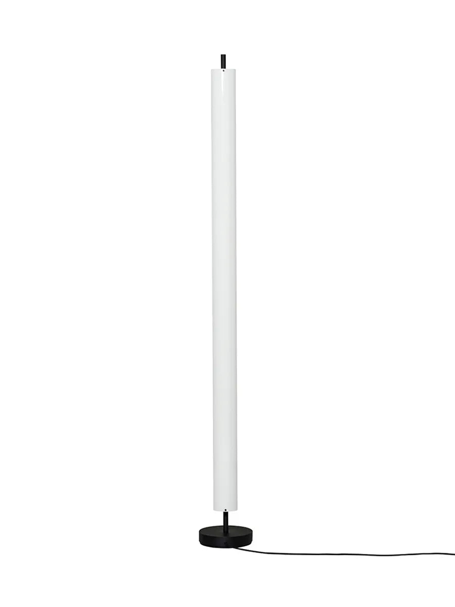 Lámina 165 Gulvlampe fra Santa and Cole - 5 - Jacobsen Plus