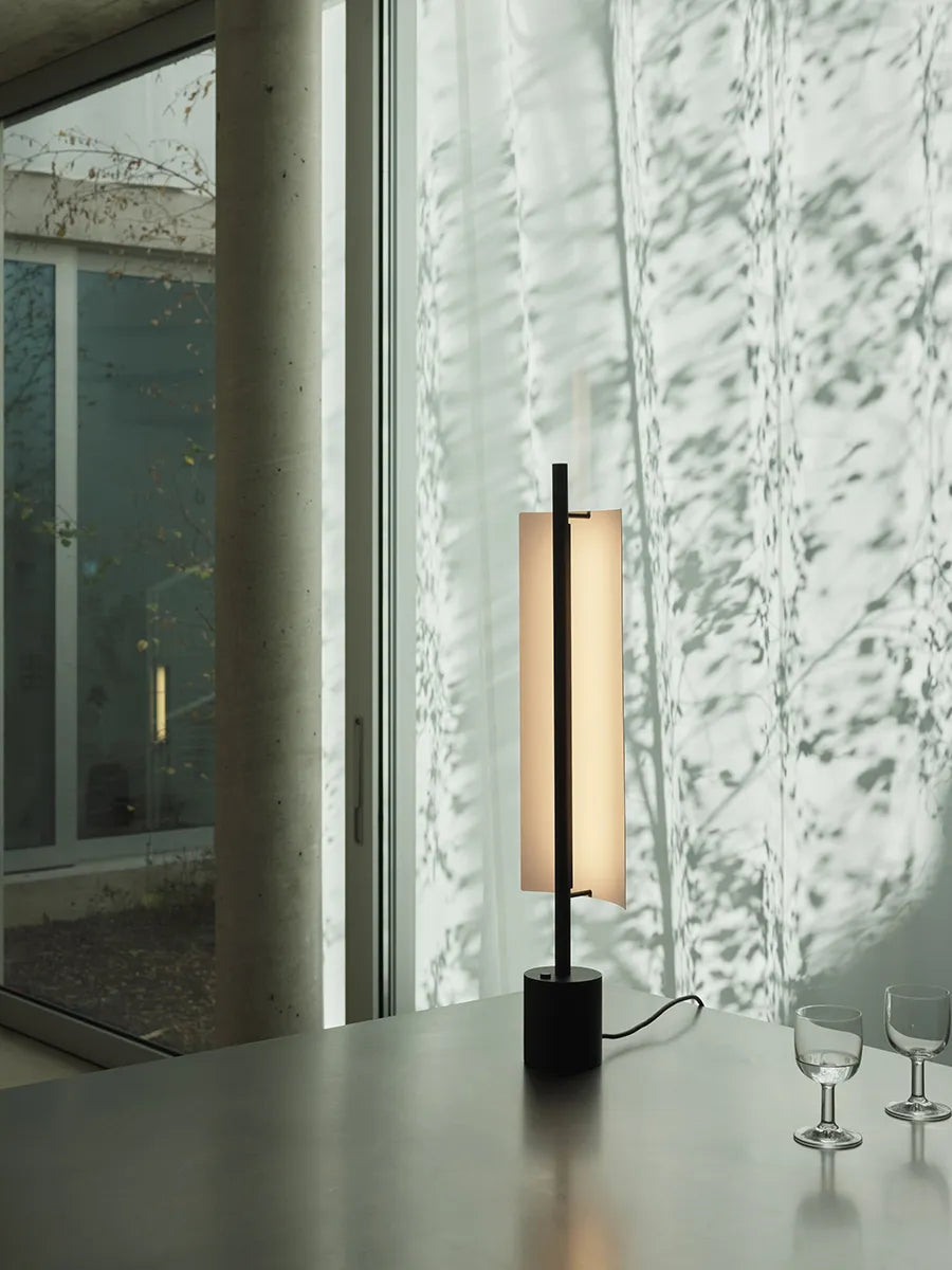 Lámina 45 Bordlampe fra Santa and Cole - 6 - Jacobsen Plus