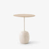 Lakeret eg & Crema Diva marble