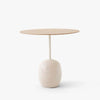 Lakeret eg & Crema Diva marble