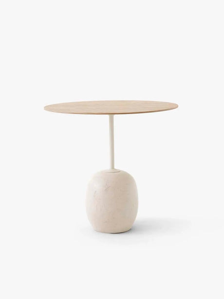 Lato bord LN9 fra &Tradition - Lakeret eg & Crema Diva marble - Jacobsen Plus