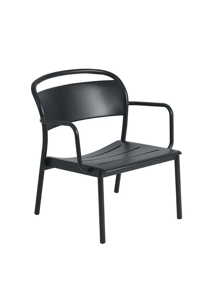 Linear Steel Lounge Chair fra Muuto - Anthracite black - Jacobsen Plus