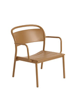 Linear Steel Lounge Chair fra Muuto - Burnt orange - Jacobsen Plus