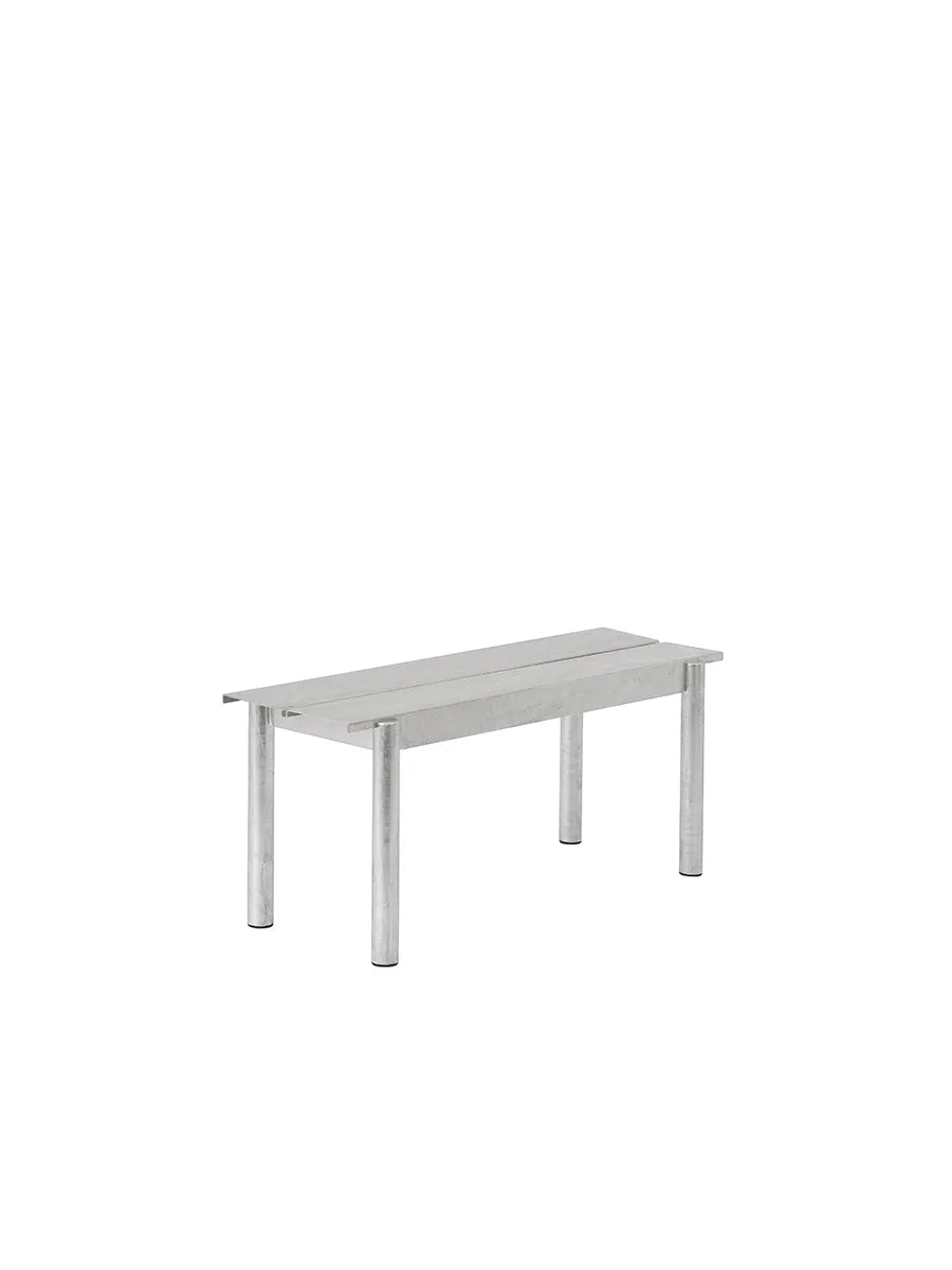 Linear Steel Bench, 110 cm fra Muuto - Warm Galvanized Steel - Jacobsen Plus