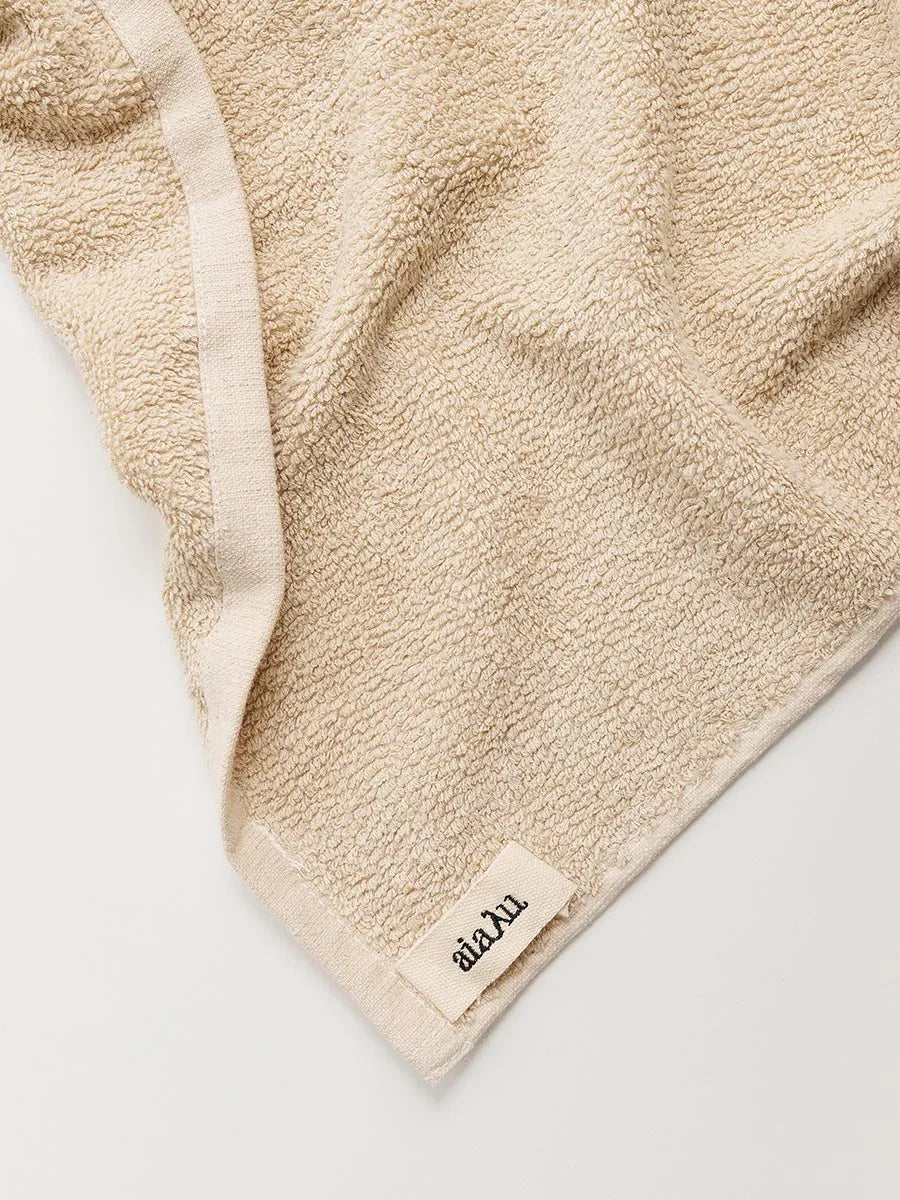 Linen Hand Towel, 50 x 90 cm fra Aiayu