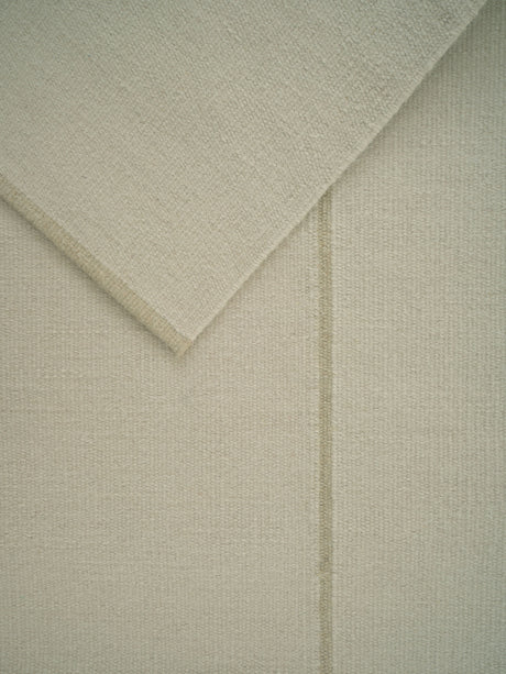 Twin Sabi gulvtæppe, Almond fra Linie Design - 140 x 200 cm. - Jacobsen Plus