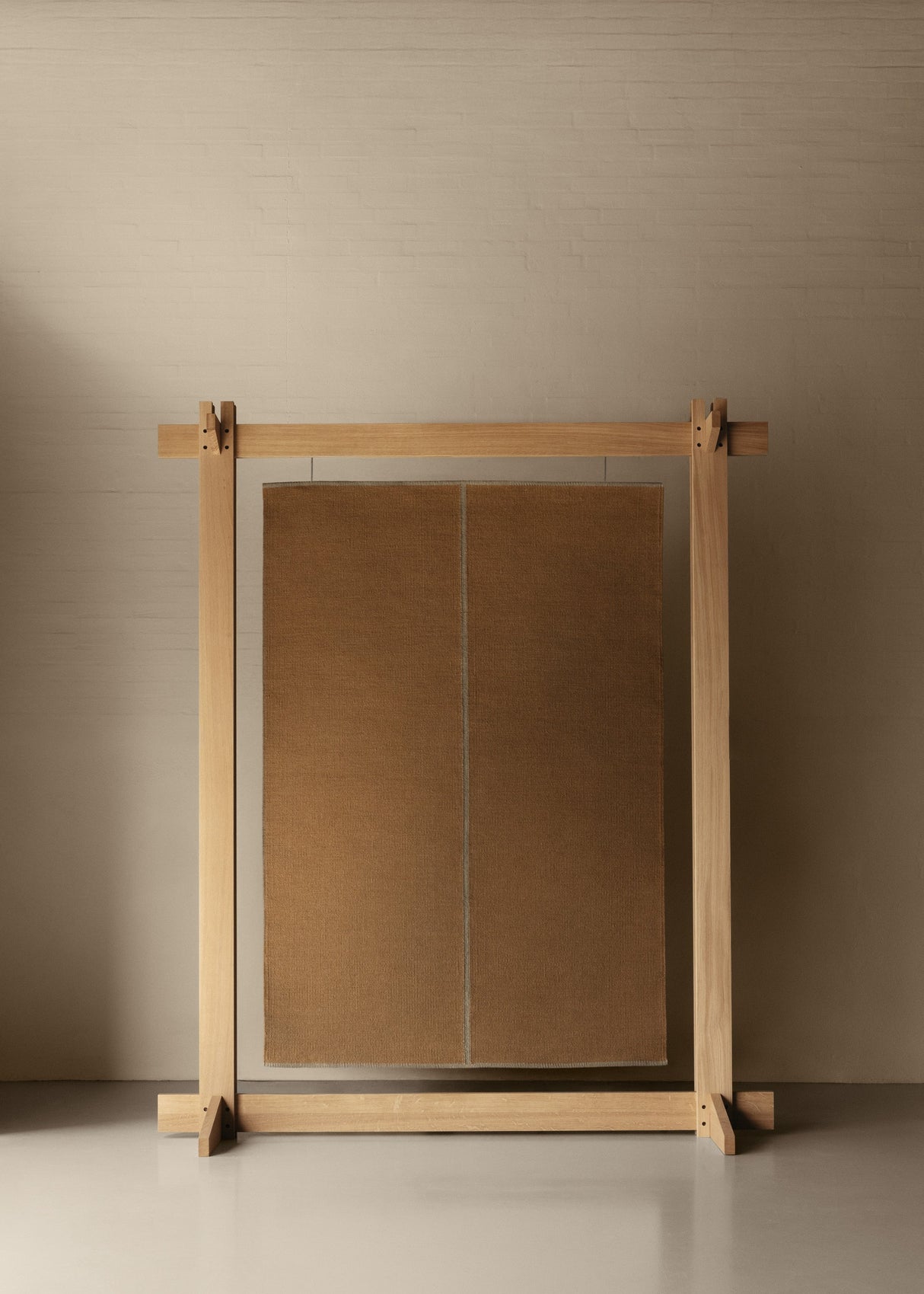 Twin Sabi gulvtæppe, Camel fra Linie Design - 1 - Jacobsen Plus