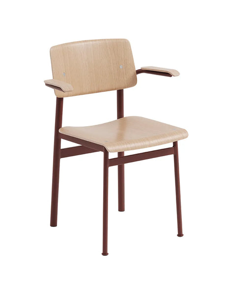 Loft Armchair fra Muuto - Oak- deep red - Jacobsen Plus