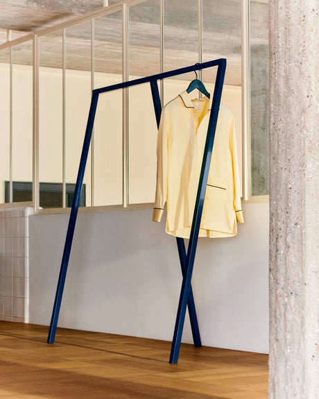 Loop Stand Wardrobe fra Hay - 1 - Jacobsen Plus