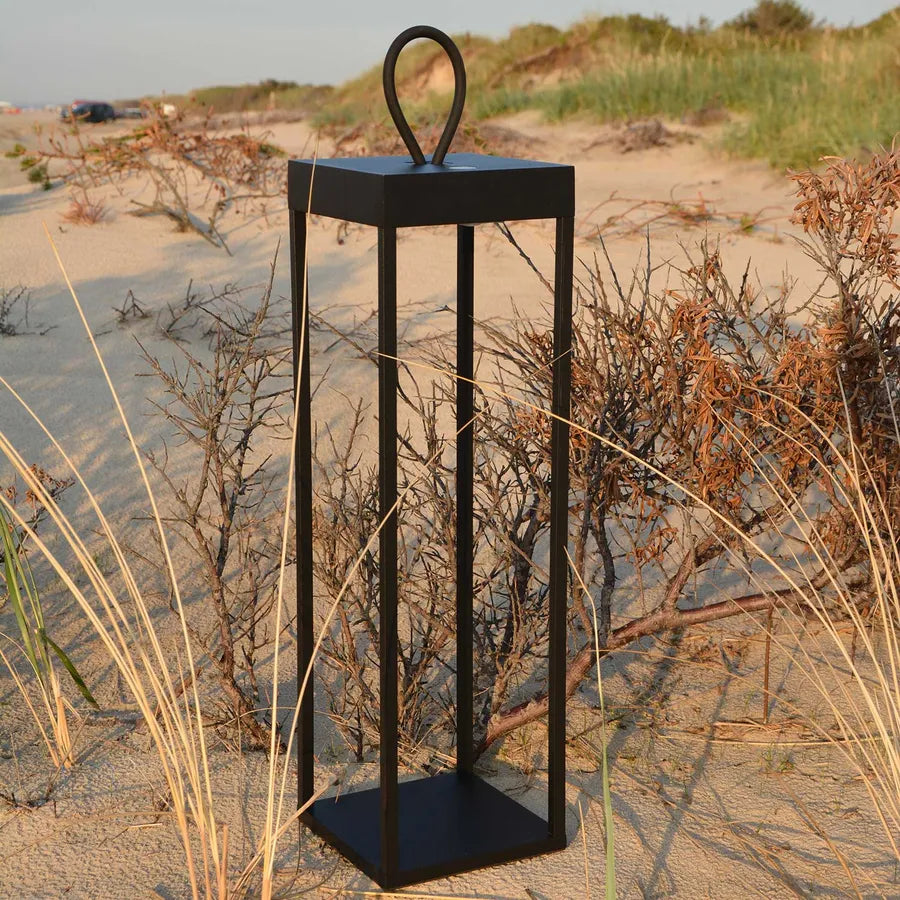 Lucerna lanterne med LED fra Loom Design