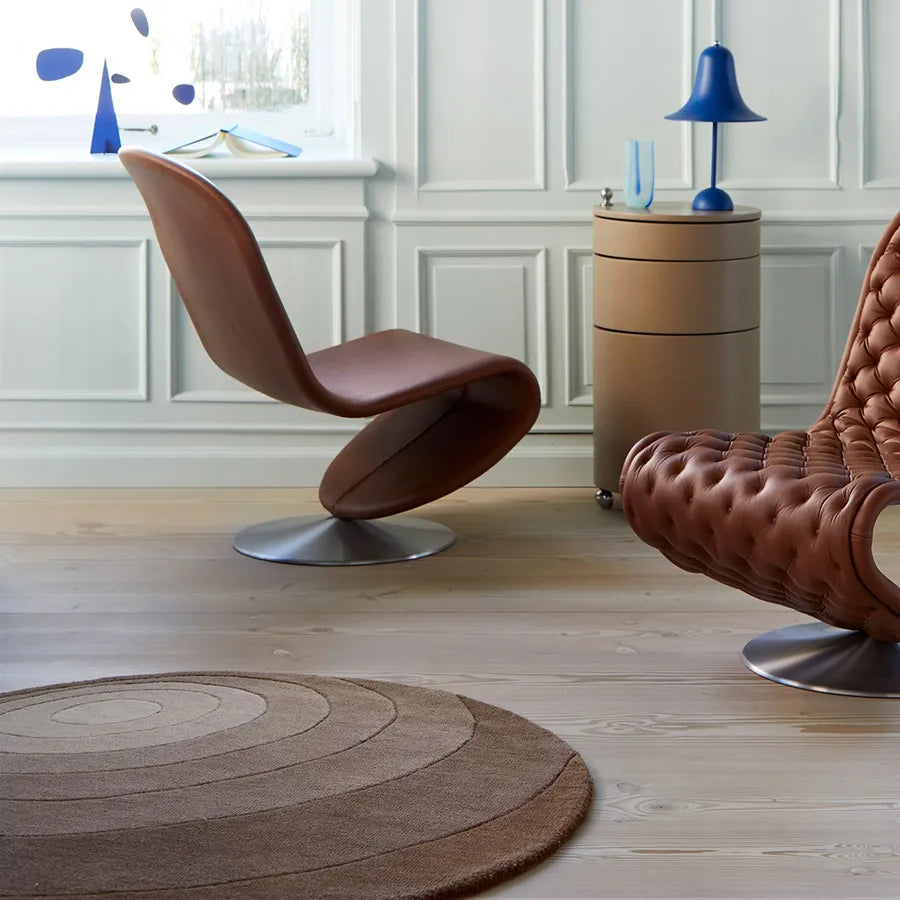 Luna gulvtæppe, dark sand af Verner Panton