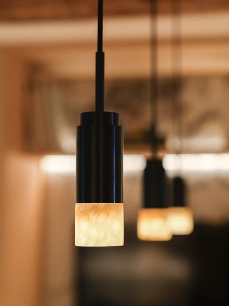 Donya ONYX Cylinder, white fra Anour - Black Stainless Steel - Jacobsen Plus