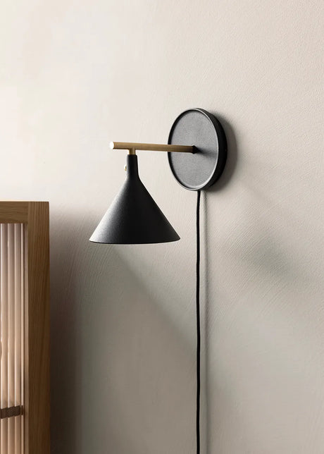 Cast Sconce Wall Lamp fra Audo Copenhagen - 3 - Jacobsen Plus