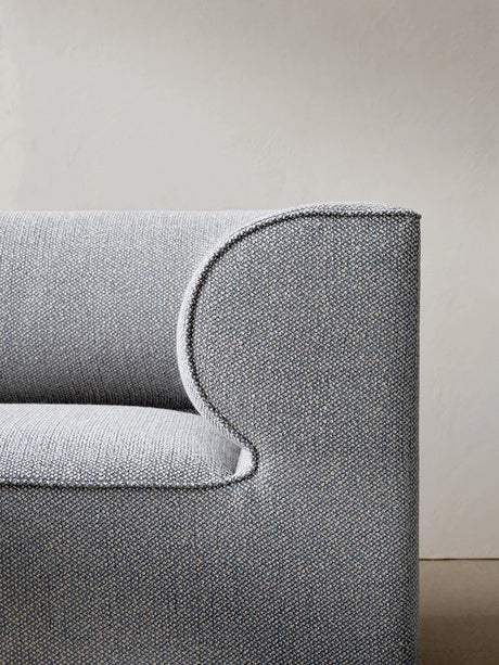 Eave Sofa 2 pers. Configuration 1 fra Audo Copenhagen - Bouclé 02 - Jacobsen Plus