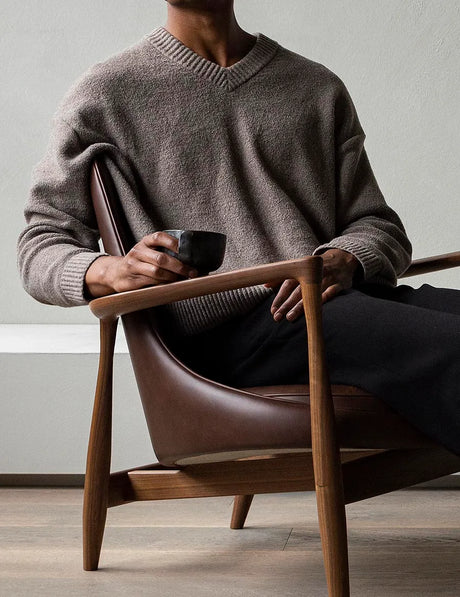 Elizabeth Lounge Chair fra Audo Copenhagen - Valnød - Dakar 0329 - Jacobsen Plus