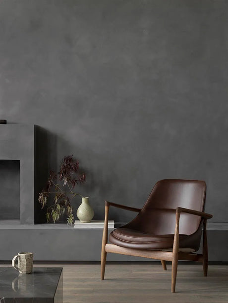 Elizabeth Lounge Chair fra Audo Copenhagen - Valnød - Dakar 0329 - Jacobsen Plus