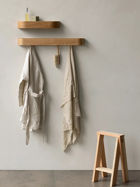 Epoch Rack, 79 cm fra Audo Copenhagen - Natural oak - Jacobsen Plus