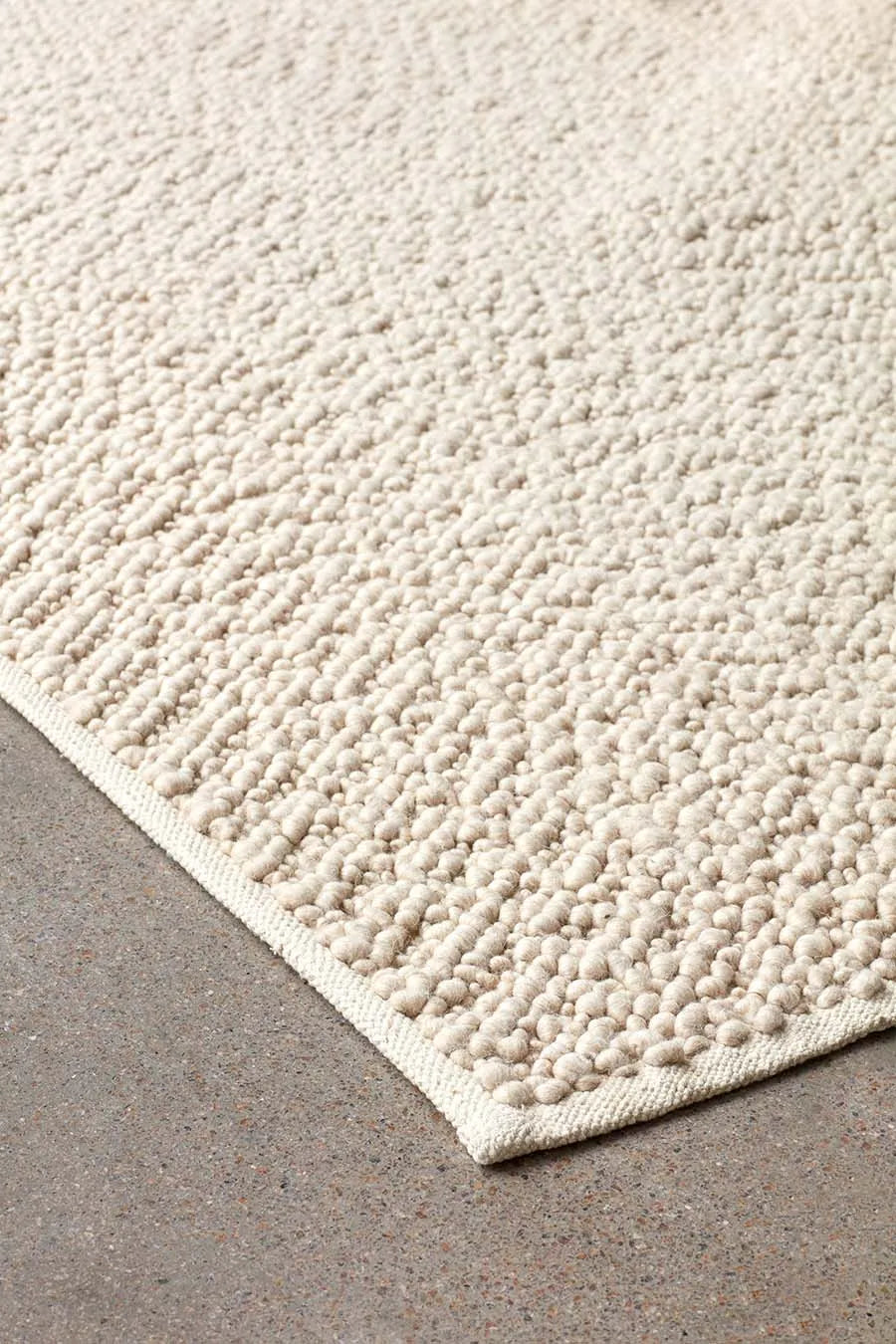 Gravel Rug fra Audo Copenhagen - 7 - Jacobsen Plus