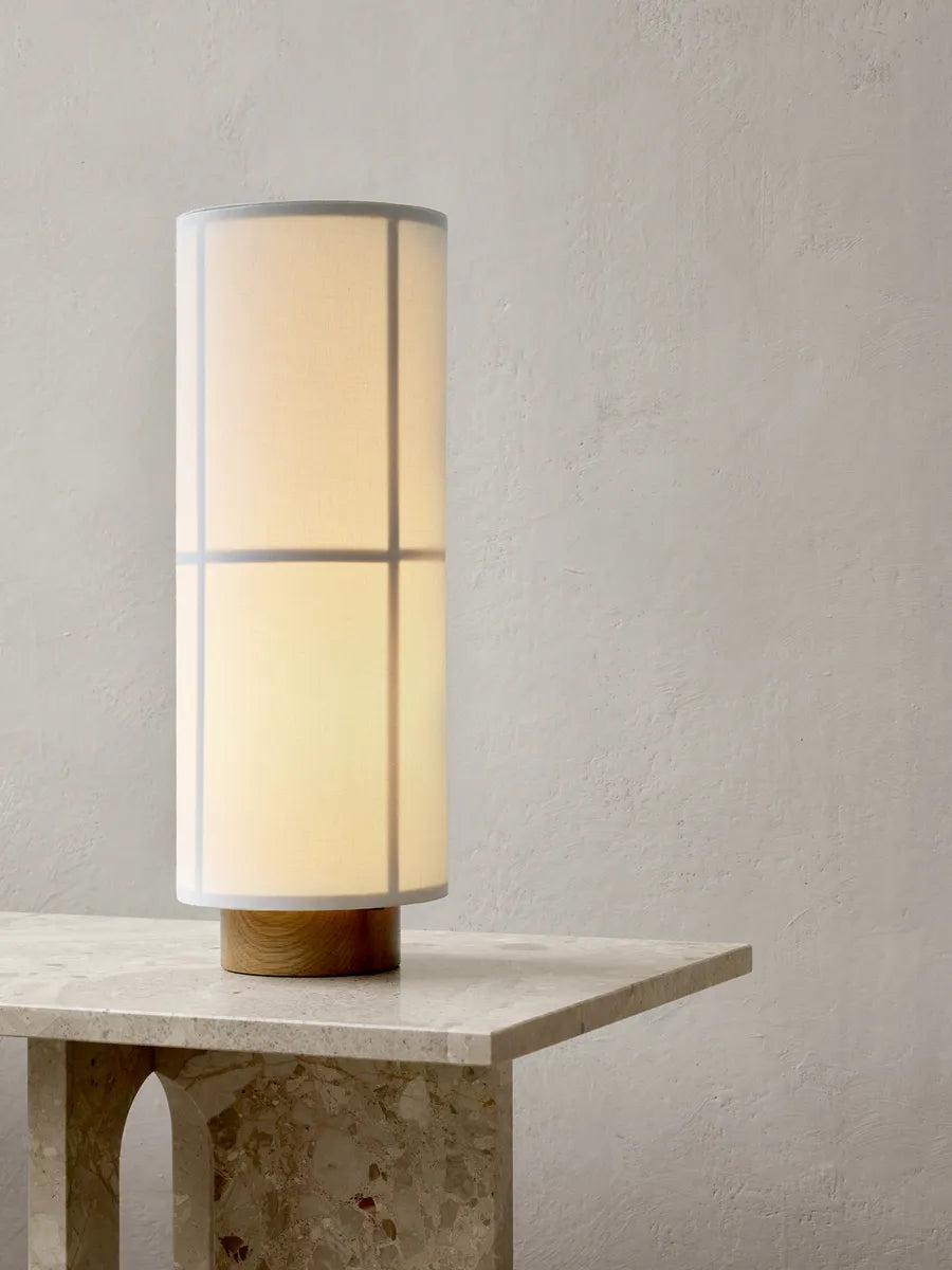 Hashira Table Lamp White fra Audo Copenhagen
