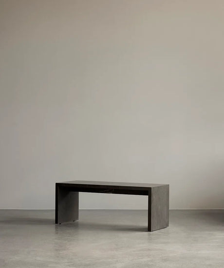 Plinth Bridge, Grey Kendzo marble fra Audo Copenhagen - 2 - Jacobsen Plus